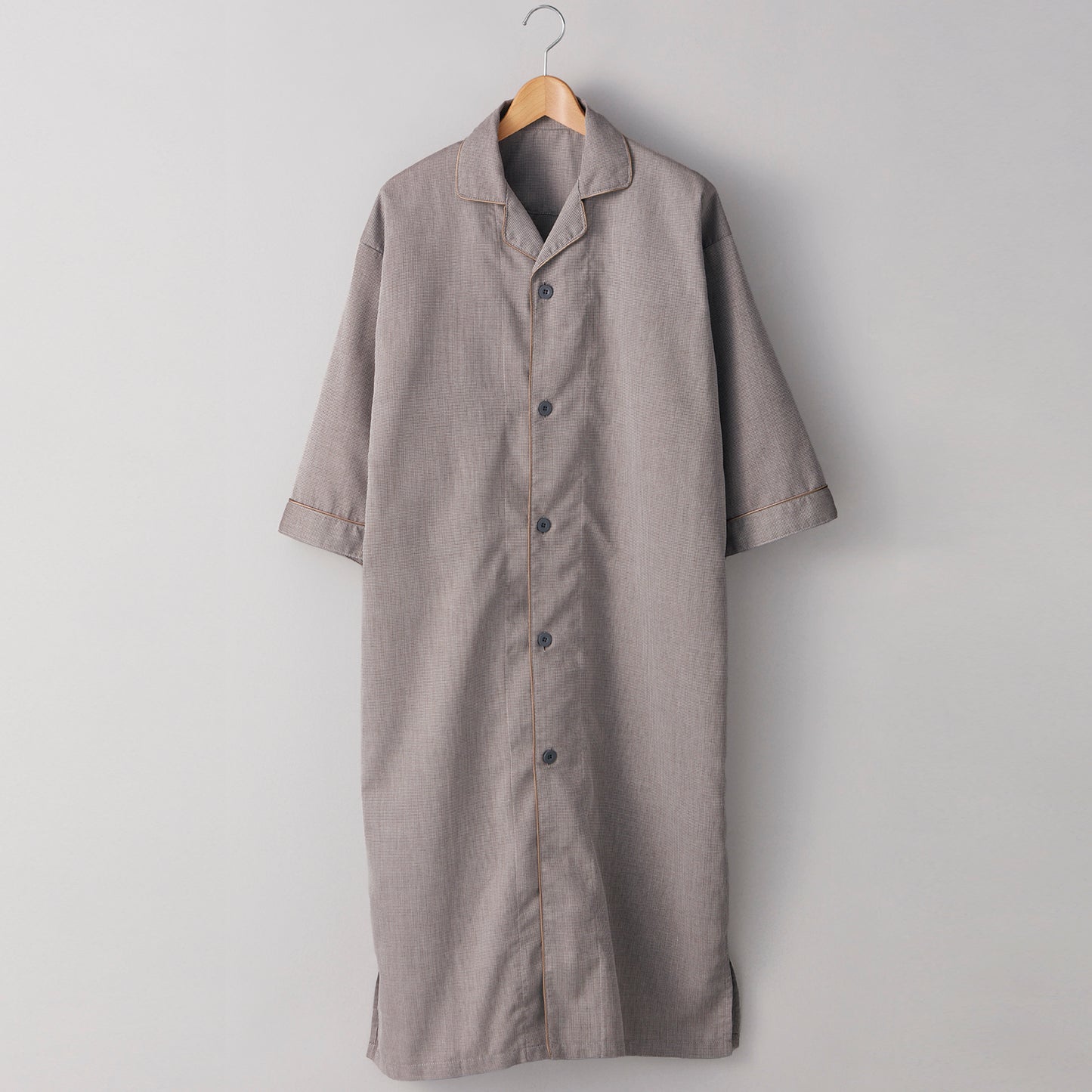 Gown_003〈brown〉