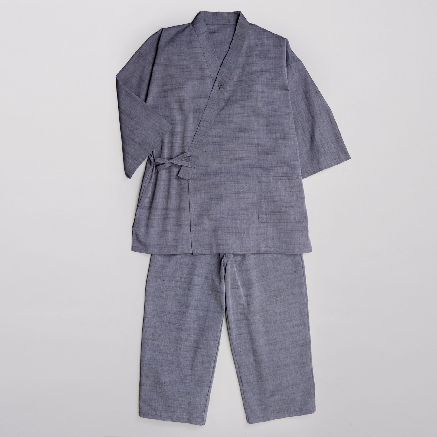 Samue_001〈gray〉