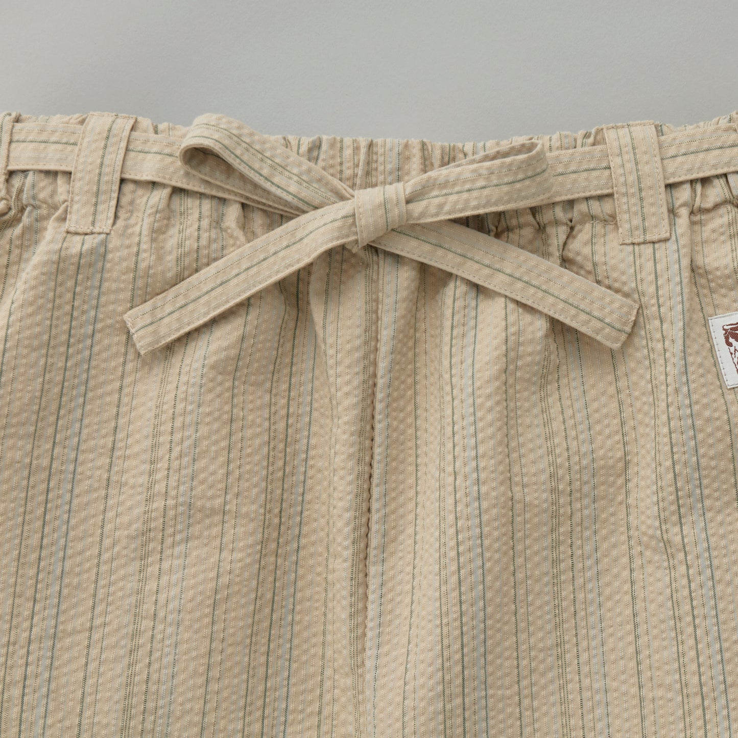 Samue_006〈light greenish gray〉